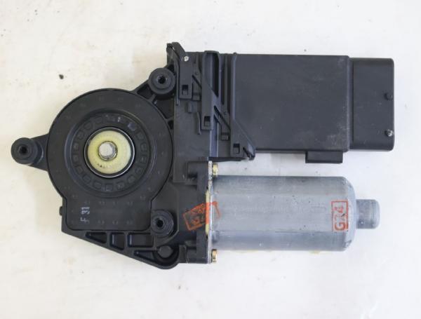Fensterheber-Motor vorn rechts 3B4837752EG VW PASSAT Variant 3B