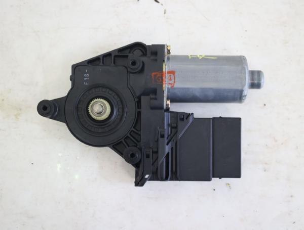 Fensterheber-Motor hinten links 3B9839751AT VW PASSAT Variant 3B