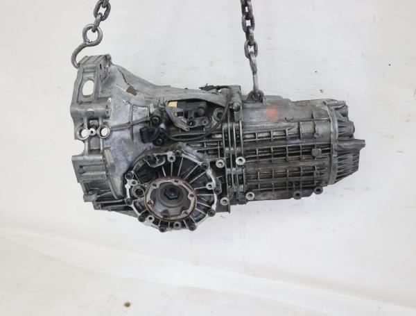 Getriebe 5 Gang 012301103T VW PASSAT Variant 3B