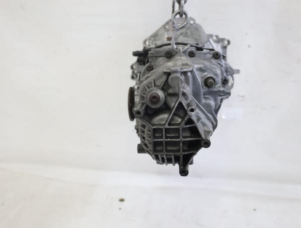 Getriebe 5 Gang 012301103T VW PASSAT Variant 3B