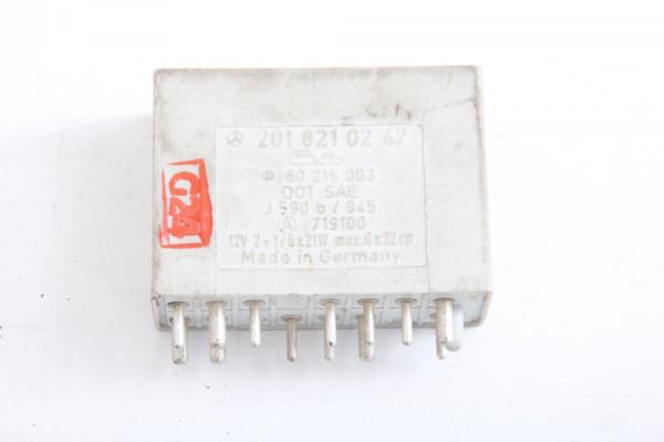 Relais 2018210247 Mercedes 190 W201