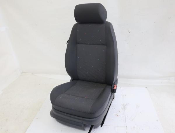 Sitz vorn rechts 6Q3881106CR VW POLO 4 9N