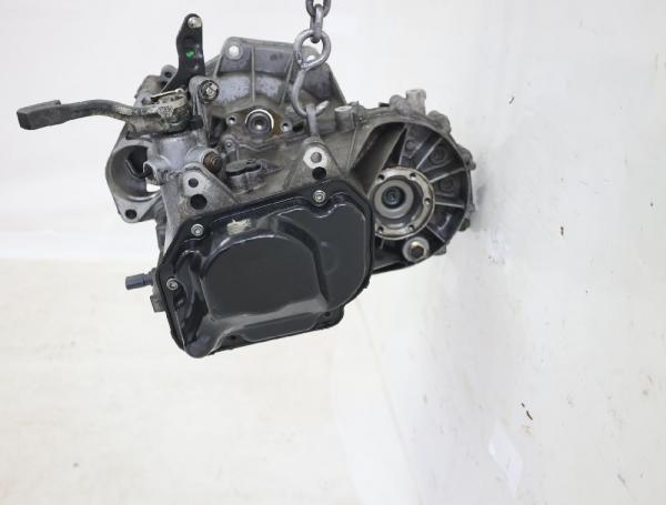 Getriebe 5 Gang 02T301103K VW POLO 4 9N