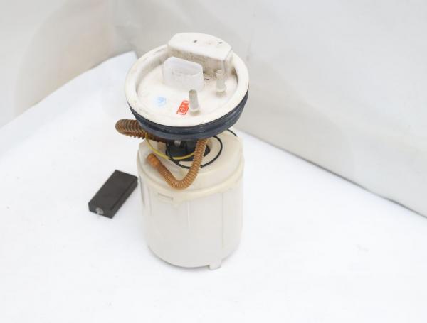 Benzinpumpe mit Geber 6Q0919051C VW POLO 4 9N