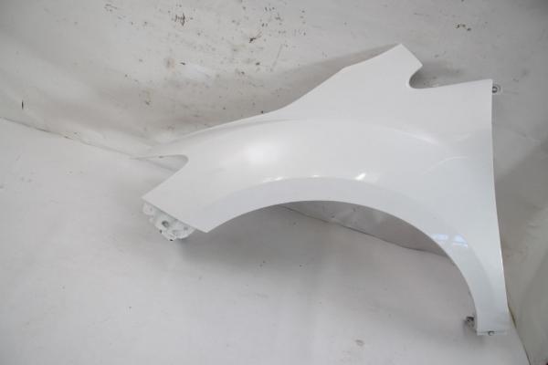 Kotflügel vorn links E22152210F Mazda CX 7