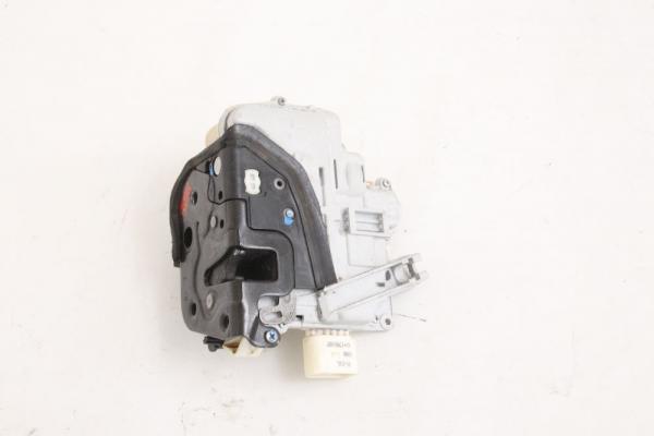 Türschloß vorn links 8E1837015AA Audi A4 B7 EC