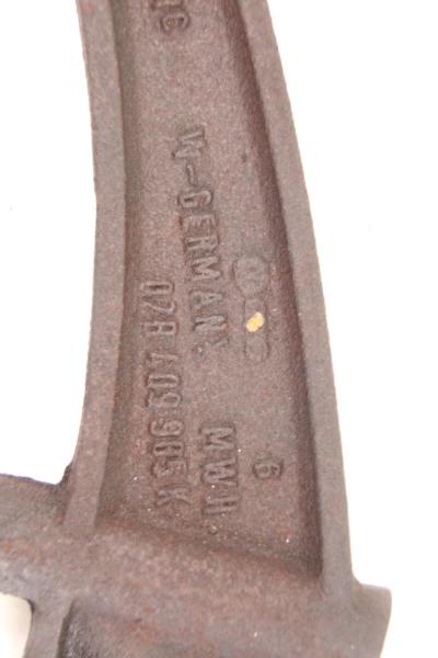 Getriebehalter 028409905K VW T4 Kasten