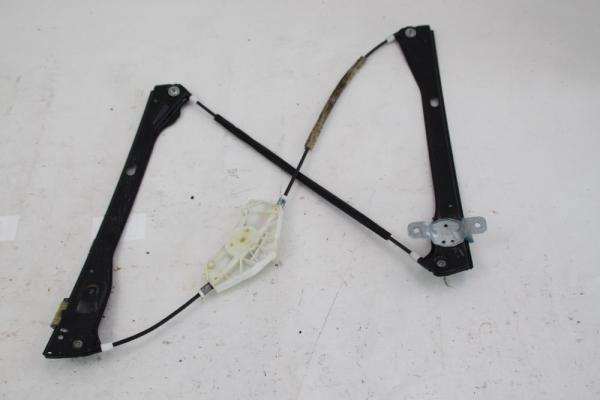 Fensterhebermotor hinten links Skoda OCTAVIA 1U Combi 0130821733 08-2003 gebraucht 1