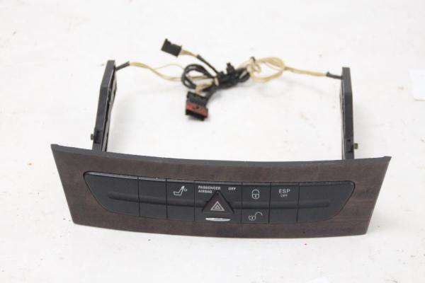 Schalter Warnblink 21182176517167 Mercedes E-KLASSE W211