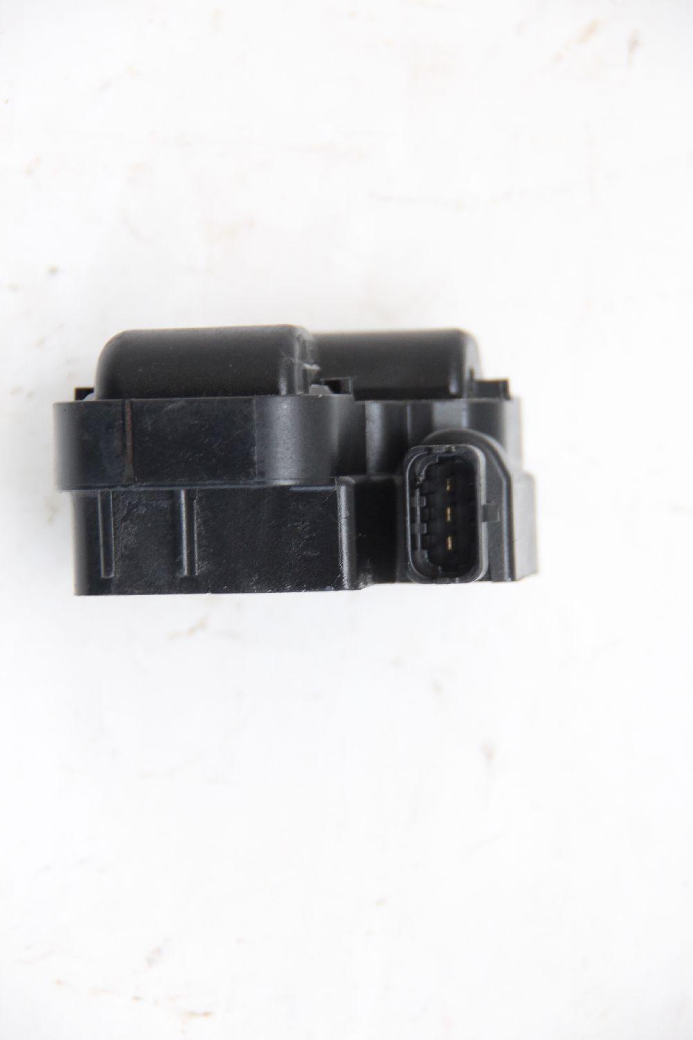 Zündspule Zylinder 6 0001587803 Mercedes E-KLASSE W211