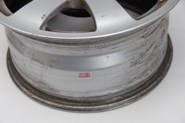 Felge Alu/Leichtmetall vorn rechts 2114015602 Mercedes E-KLASSE S211