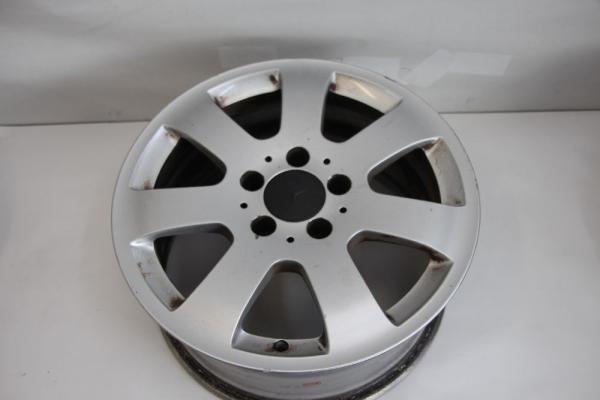 Felge Alu/Leichtmetall vorn links 2114015602 Mercedes E-KLASSE S211