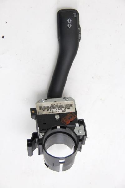 Schalter Blinker 8L0953513B VW BORA Variant