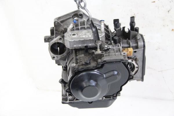 Getriebe Automatik 4 Gang 01M300032J VW BORA Variant