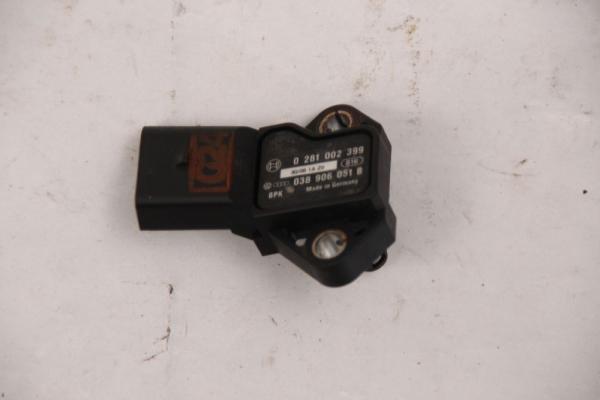 Sensor Ladedruck 038906051B Seat ALTEA 5P1