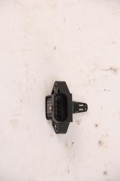 Sensor Ladedruck 038906051B Seat ALTEA 5P1