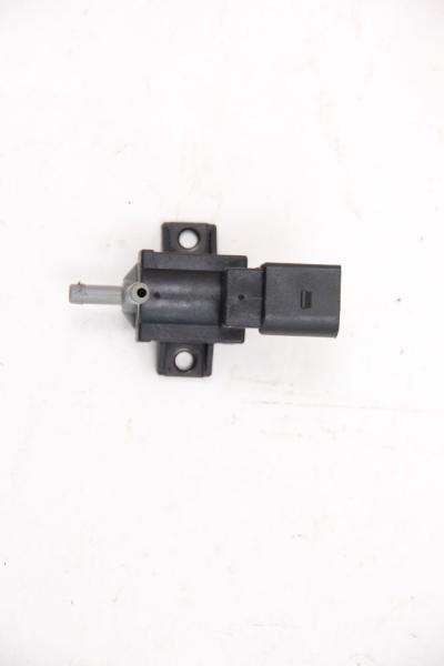 Unterdruckventil 70047004 Seat ALTEA 5P1