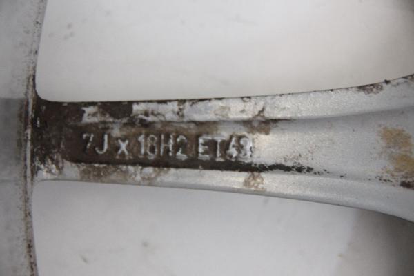 Felge Alu/Leichtmetall vorn links 2064015702 Mercedes A-KLASSE W169