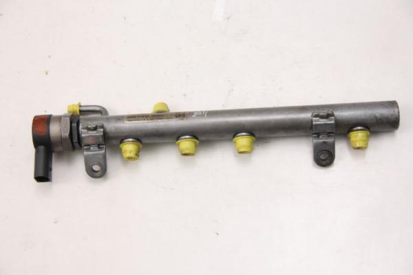 Diesel Verteilerrohr 6420700495 Chrysler 300C TOURING