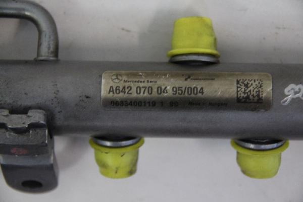 Diesel Verteilerrohr 6420700495 Chrysler 300C TOURING