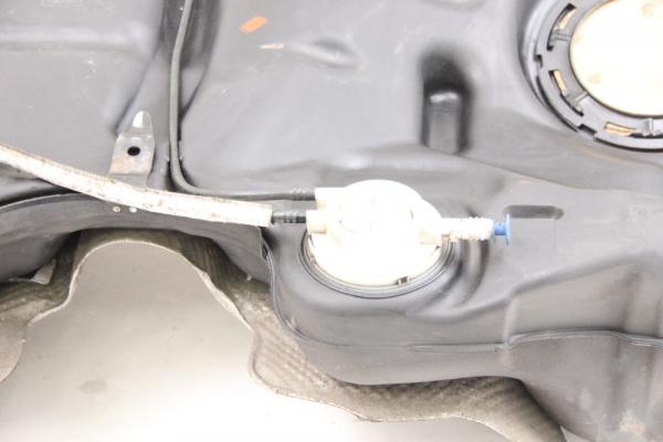 Kraftstofftank 04578263AD Chrysler 300C TOURING