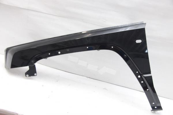 Kotflügel vorn links 55369221AA Jeep COMMANDER