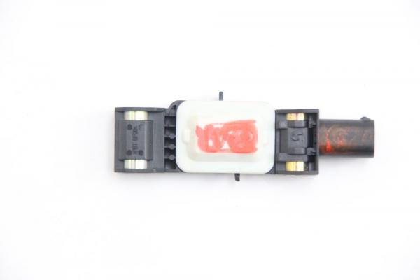 Airbag Sensor hinten rechts 04671779AC Jeep COMMANDER