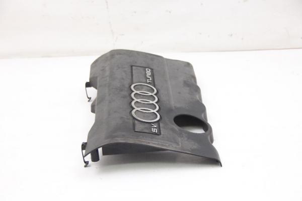 Motorabdeckung 058103724B Audi A4 Avant 8D B5