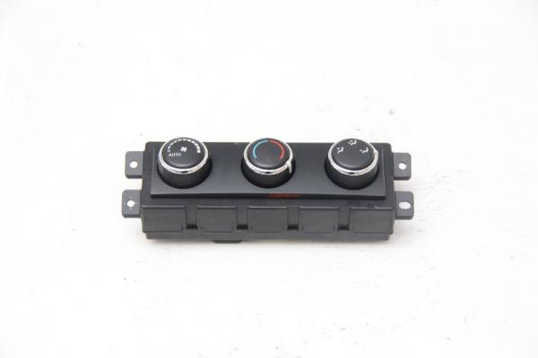 Klimabedienteil 55111812AD Chrysler GRAND VOYAGER RT