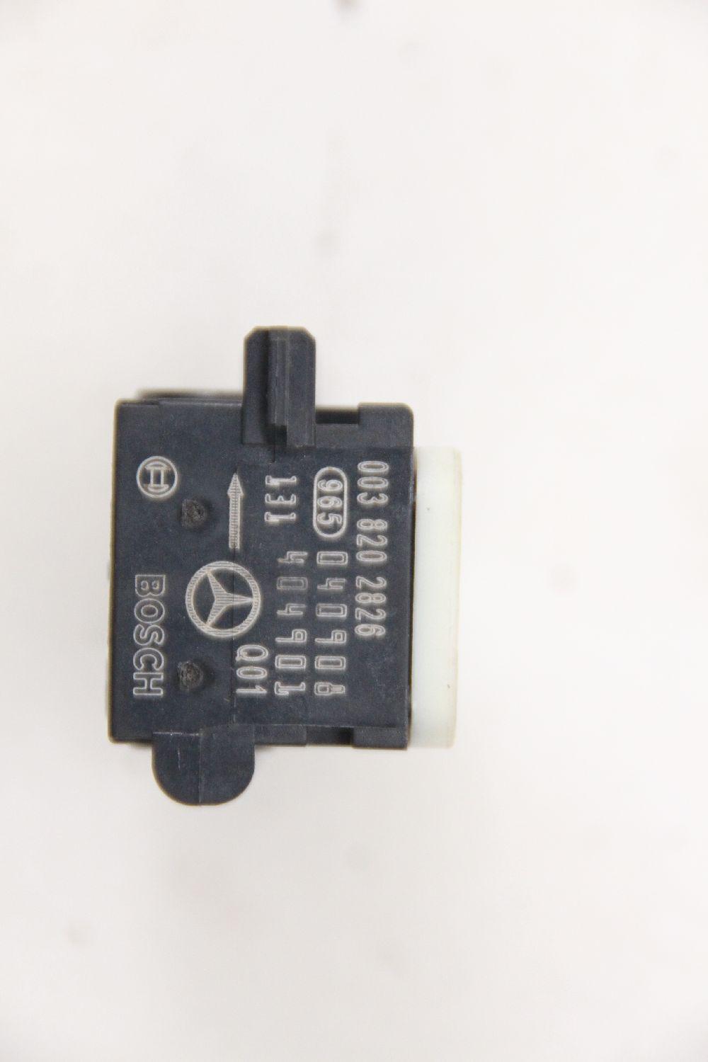 Airbag Sensor rechts 0038202826 Mercedes M-KLASSE W164
