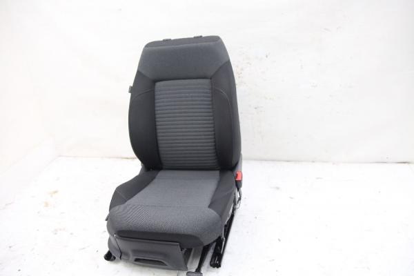 Sitz vorn rechts 6R4881106M VW POLO 5 6R