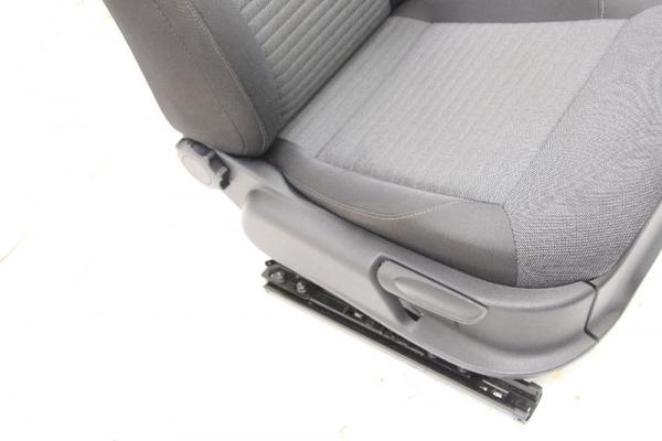 Sitz vorn rechts 6R4881106M VW POLO 5 6R