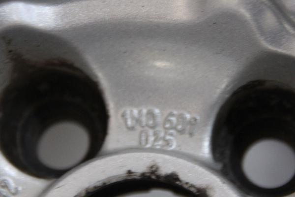 Felge Alu/Leichtmetall vorn links 1M0601025 Seat TOLEDO 2 1M