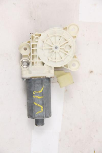 Fensterheber-Motor vorn rechts 2118203042 Mercedes E-KLASSE S211