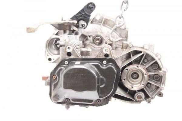 Getriebe 5 Gang 02T300058C Skoda FABIA 2 5J