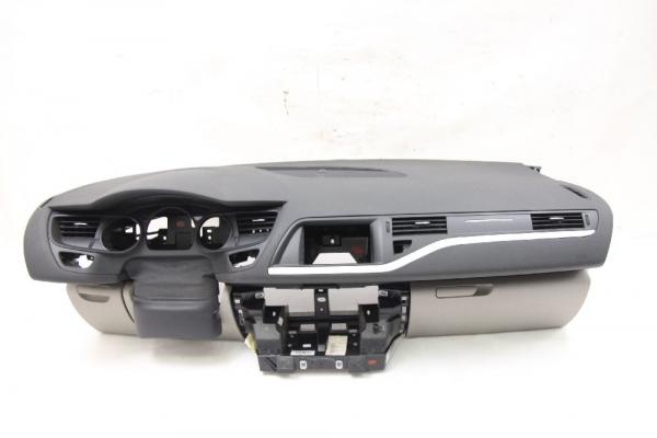 Armaturenbrett 8231T7 Citroen C5 Break RW