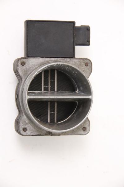 Luftmassenmesser 55557080 Saab 9-5 Kombi YS3E