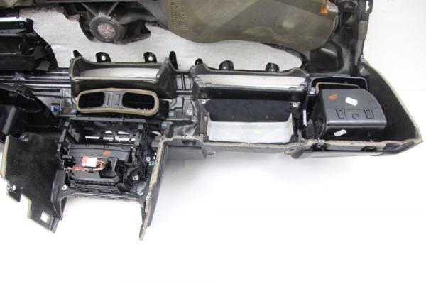 Armaturenbrett 51457199173 BMW 5er Touring E61