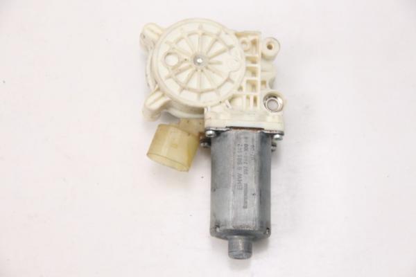 Fensterheber-Motor vorn rechts 67626981142 BMW 5er Touring E61