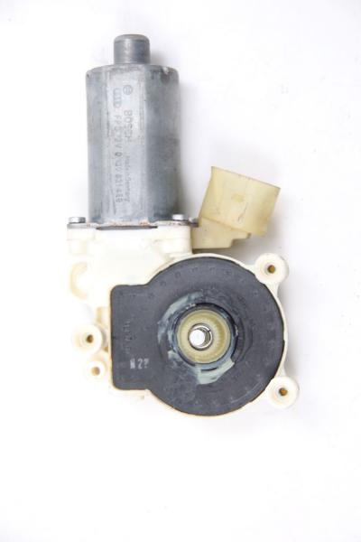 Fensterheber-Motor vorn links 67626981141 BMW 5er Touring E61