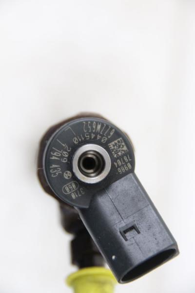 Einspritzduese (Diesel) Zylinder 4 13537794435 BMW 5er Touring E61