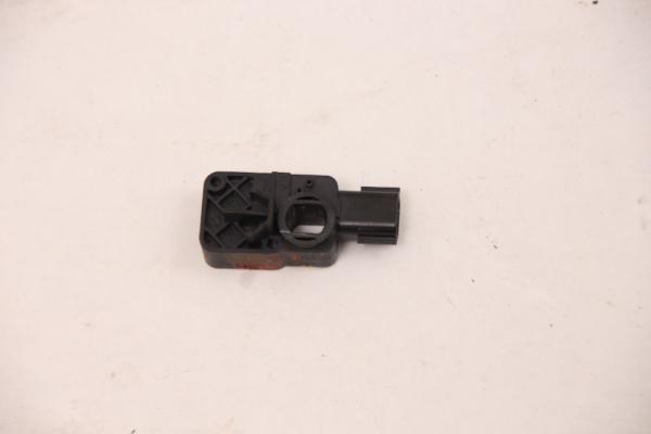 Airbag Sensor vorn rechts 988304337R DACIA LODGY JS
