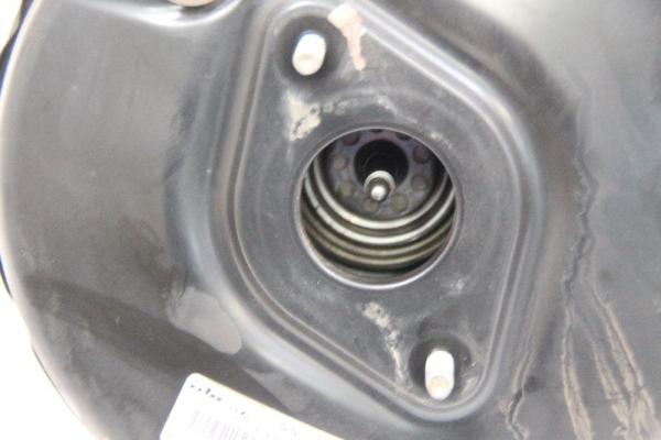 Achsschenkel hinten rechts VW T5 BUS 7E0501072 2,5 96 KW 130 PS ABS Diesel gebraucht 2