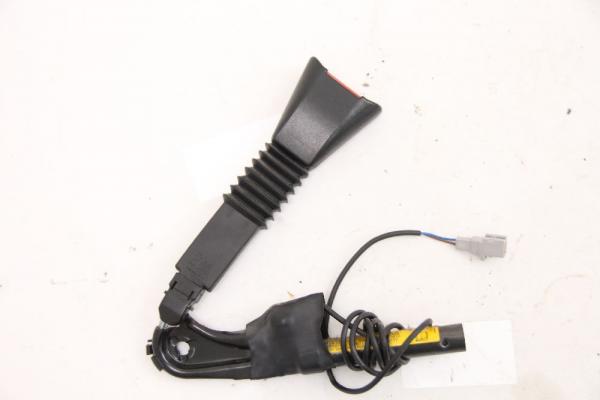 Gurtstraffer vorn links 9195361 Opel OMEGA B Caravan