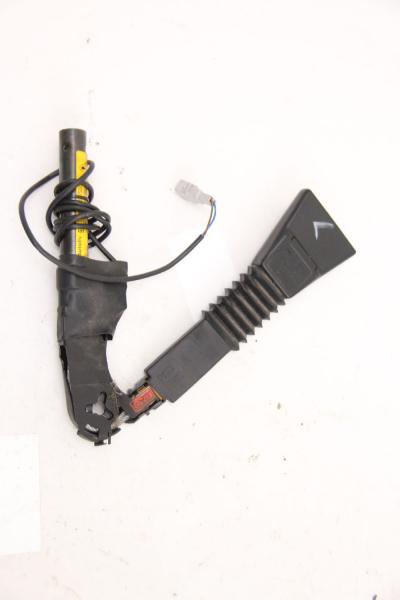Gurtstraffer vorn links 9195361 Opel OMEGA B Caravan