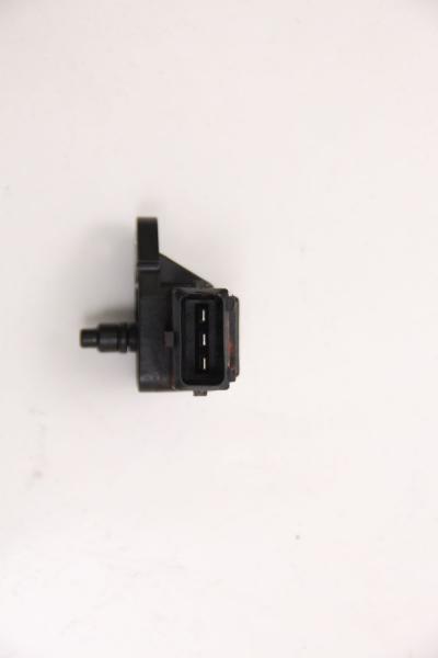 Sensor Ladedruck 2246977 Opel OMEGA B Caravan