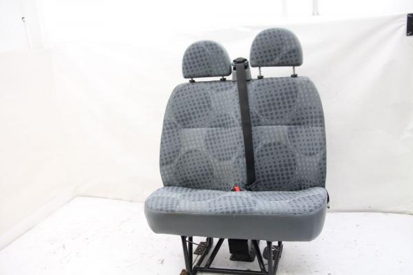 Sitz vorn rechts 1694415 Ford TRANSIT 6 BUS