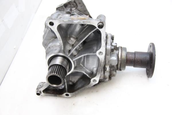 Getriebe Verteilergetriebe 331008H51C Nissan X-TRAIL 1