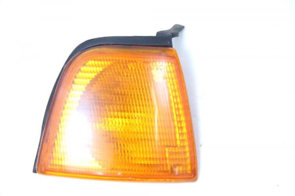 Blinker vorn rechts 893953050 Audi 80 89