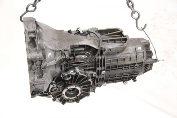 Getriebe 5 Gang 012300043GX Audi 80 89